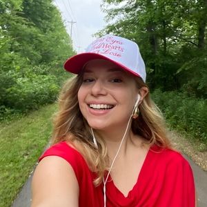 Meet your Posher, Shelby